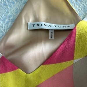 SALE❗️🌷TRINA TURK SILK MULTI COLORED TANK TOP SIZE SMALL Never Worn